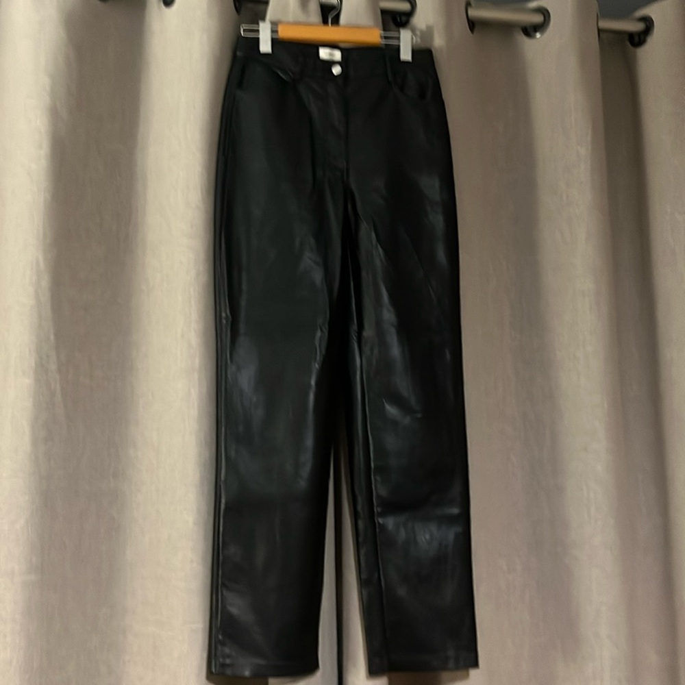 Wilfred Pant. Never worn.